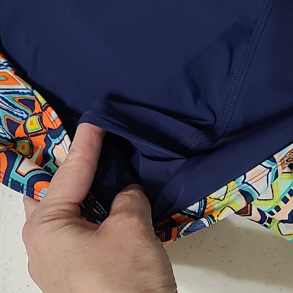 NWOT Ellen Tracy women's zip front swimsuit size 14 - Picture 5 of 7